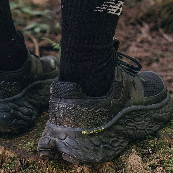 New Balance Fresh Foam More Trail v3 Running Shoes / Sneakers - Phantom w/ Black - Picture 13 of 15